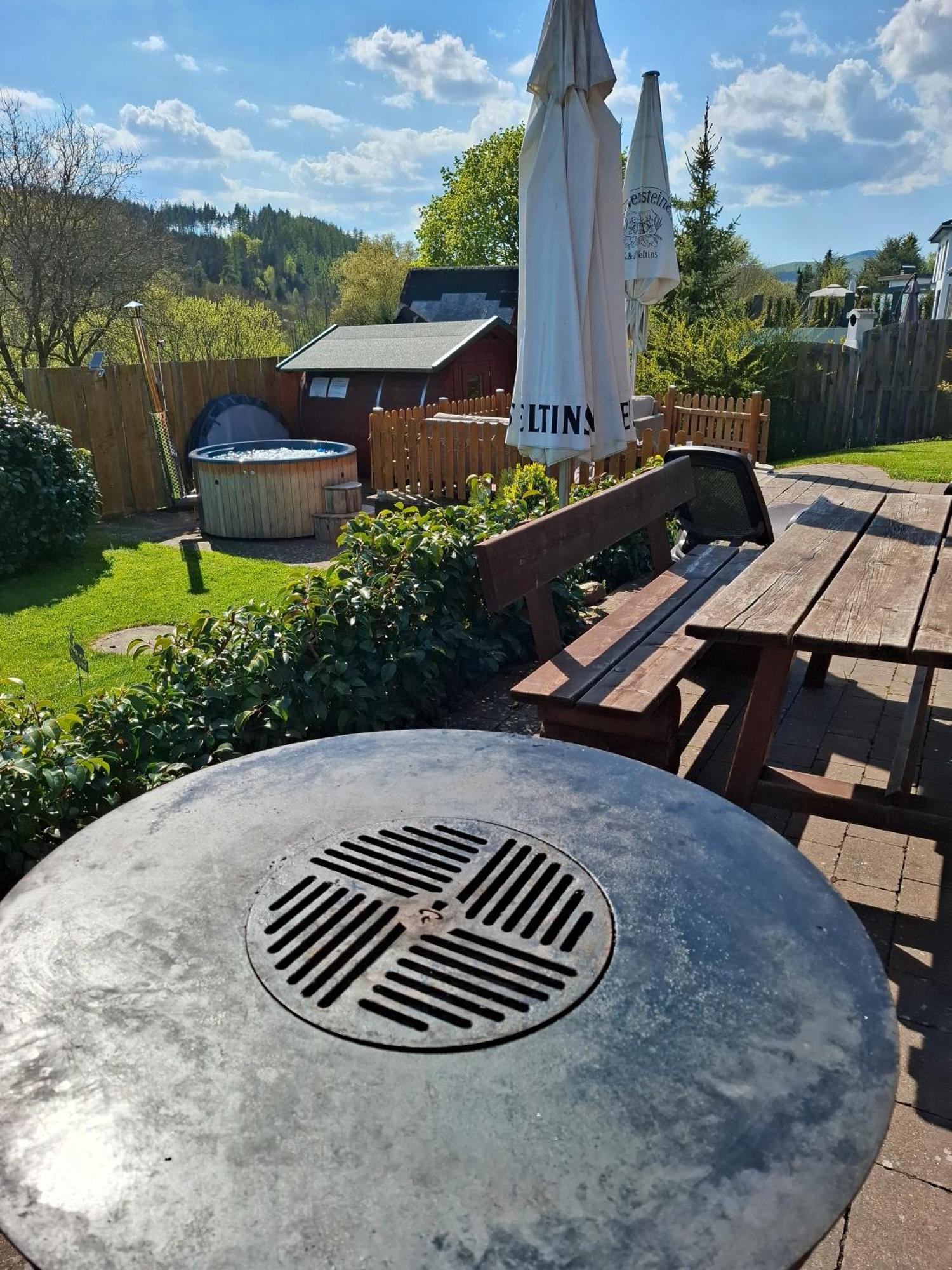Muehlenblick Villa Medebach Bagian luar foto
