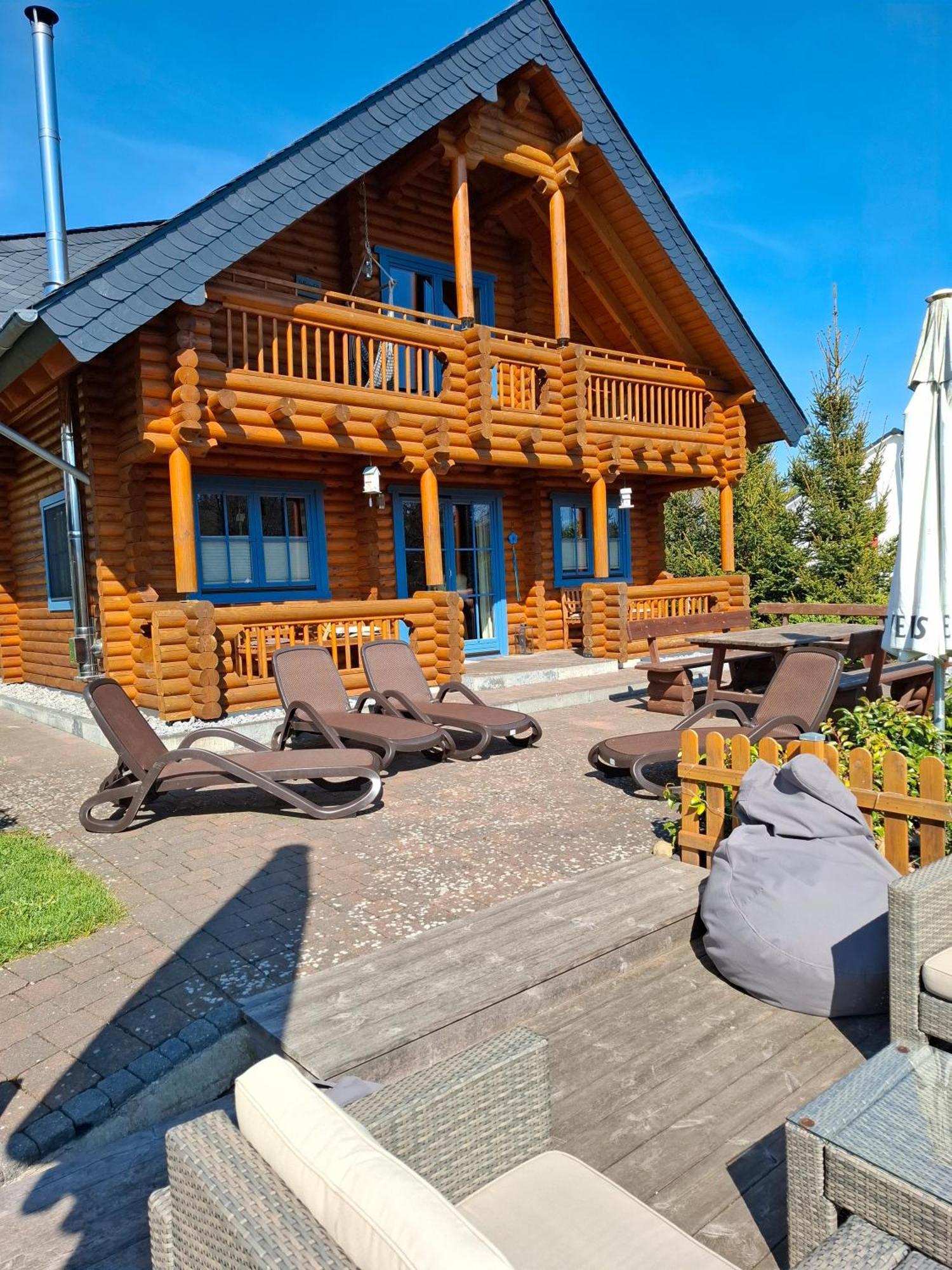 Muehlenblick Villa Medebach Bagian luar foto